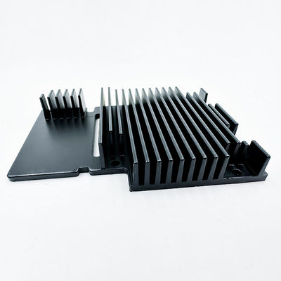 Części do obróbki CNC ze stopu aluminium Radiator do produkcji przemysłowej
