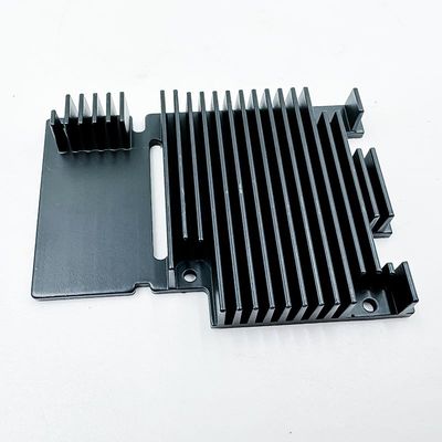 Części do obróbki CNC ze stopu aluminium Radiator do produkcji przemysłowej
