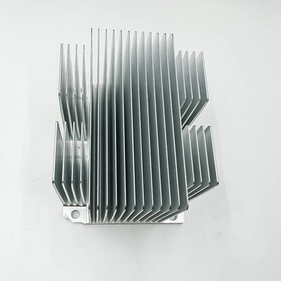 Niestandardowe części do obróbki CNC Aluminiowe radiatory do transportu kolejowego