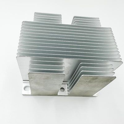 Niestandardowe części do obróbki CNC Aluminiowe radiatory do transportu kolejowego