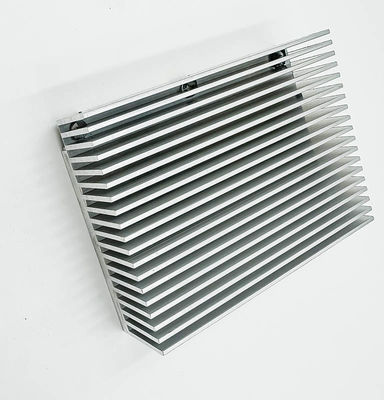 Obróbka CNC Części metalowe Aluminiowy radiator do falownika fotowoltaicznego