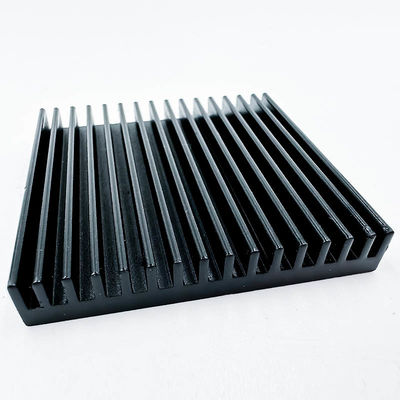 Metalowe części do obróbki CNC Precyzyjny aluminiowy radiator