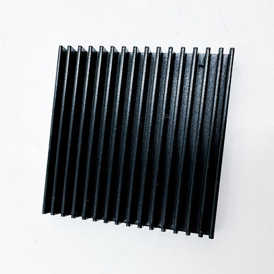 Metalowe części do obróbki CNC Precyzyjny aluminiowy radiator
