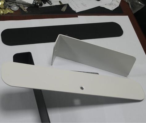 Części do tłoczenia metalu wspornika projektora 0,1 mm - 6,0 mm Niestandardowe usługi tłoczenia metalu